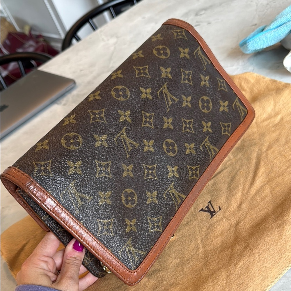 Louis Vuitton Monogram Pochette Dame 29 - Picture 5 of 11